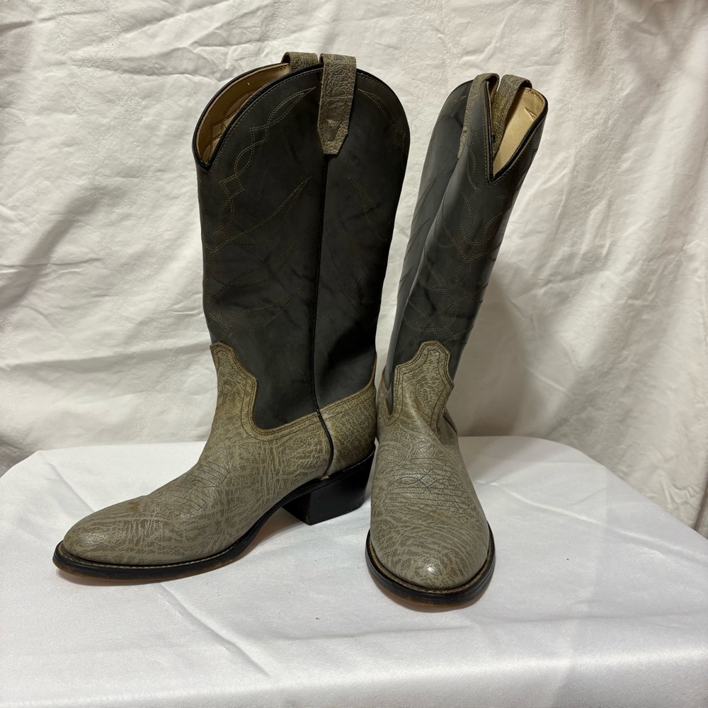 Men's Gray Cowboy Boots